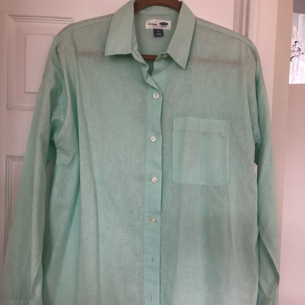 Old Navy shirt, M
